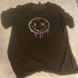 Holographic tshirt